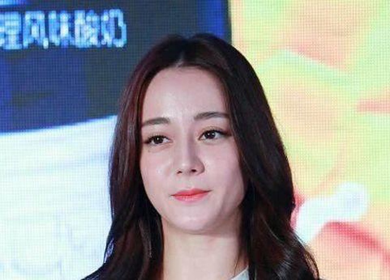 迪丽热巴